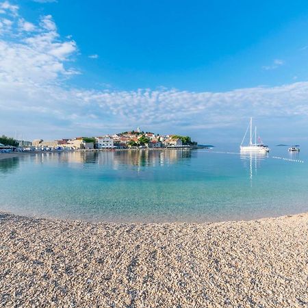 Apartments Karmela Primošten Екстериор снимка
