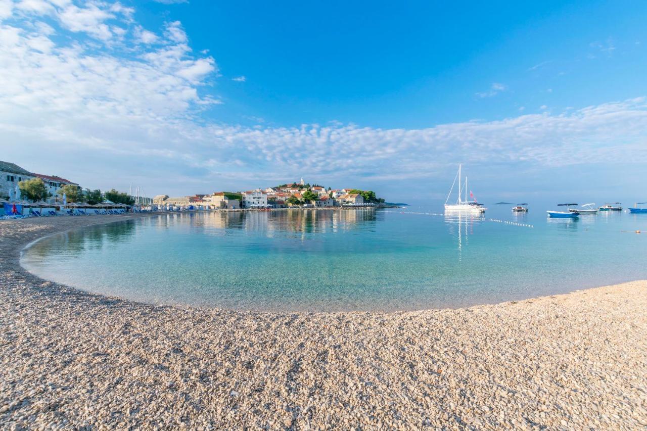 Apartments Karmela Primošten Екстериор снимка