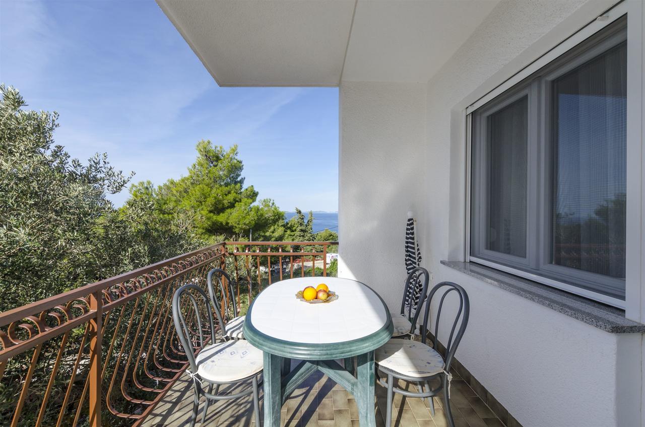 Apartments Karmela Primošten Екстериор снимка