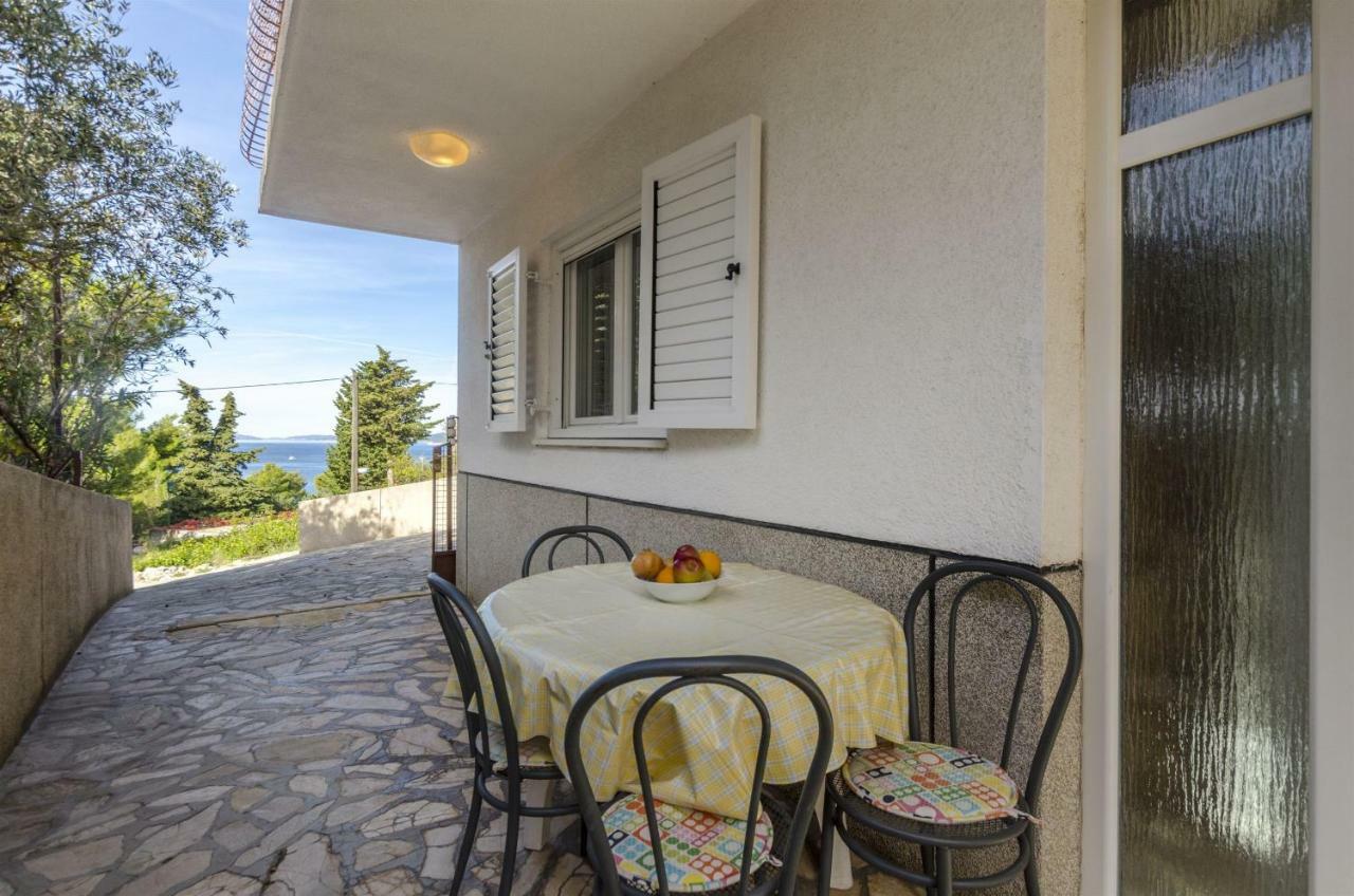 Apartments Karmela Primošten Екстериор снимка