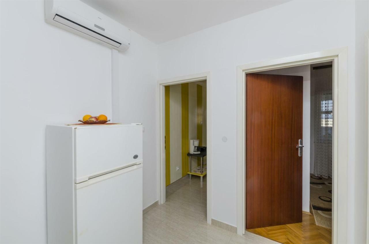 Apartments Karmela Primošten Екстериор снимка